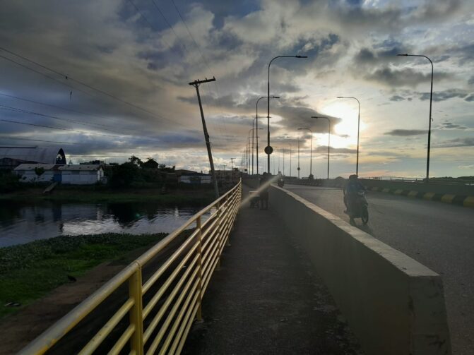 Conheça a Ponte do Pêra no município de Coari, uma construção que ajuda a facilitar a locomoção dos coarienses