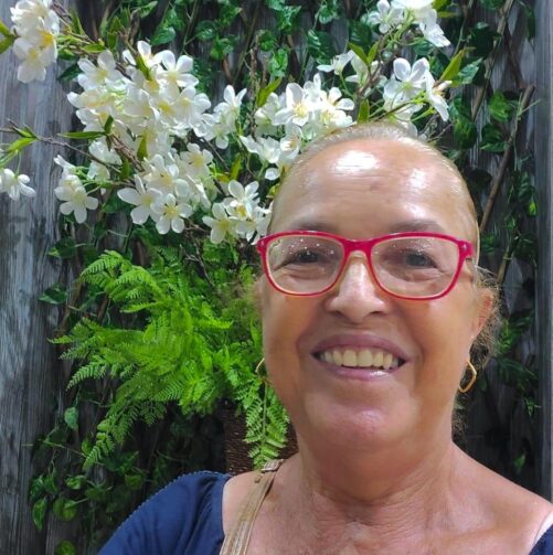 Conheça a trajetória de Maria Sant’Ana, professora dedicada a educação em Codajás