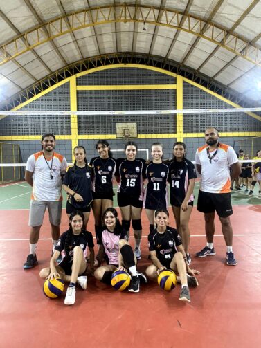 Projeto PF Voleibol: uma rede de apoio para jovens e adolescentes