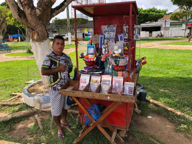 Conheça a trajetória de 17 anos de Geison Días como vendedor autônomo em Careiro