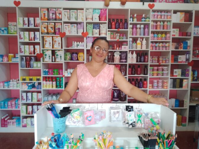 Antônia Morera: uma empreendedora apaixonada pelo ramo da perfumaria em Presidente Figueiredo