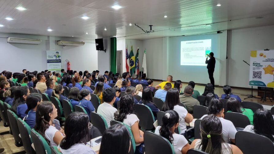 Ciclo de palestras sobre educação fiscal e empreendedorismo reúne mais de 300 pessoas em Maués