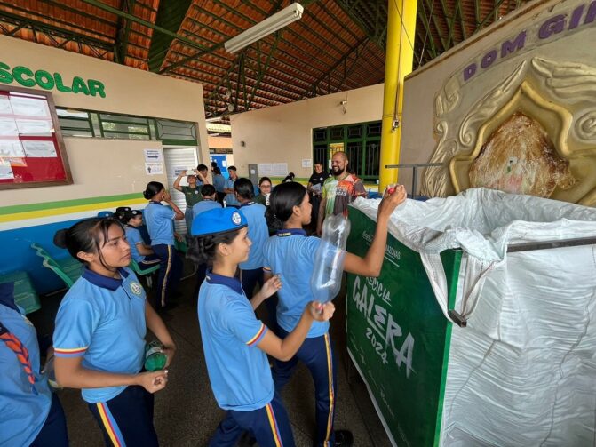 Escolas de Parintins reforçam a importância da educação ambiental durante Semana municipal de combate às queimadas