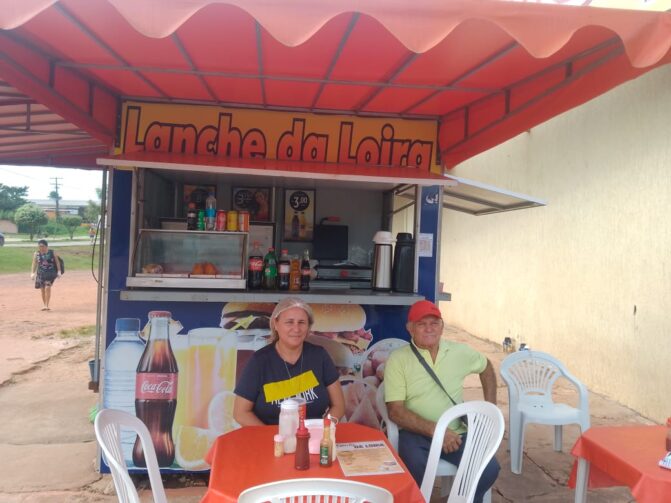 Conheça Maria Brito, dona de um lanche e um mercado em Presidente Figueiredo