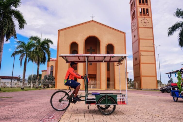 Tuc Tuc: conheça a história da criação que revolucionou o transporte em Parintins