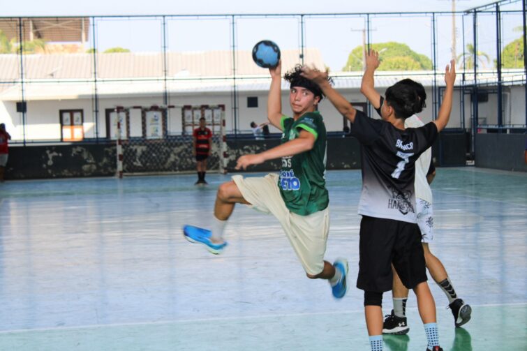 Jovens autazenses se preparam para Campeonato de Handebol em Manaus