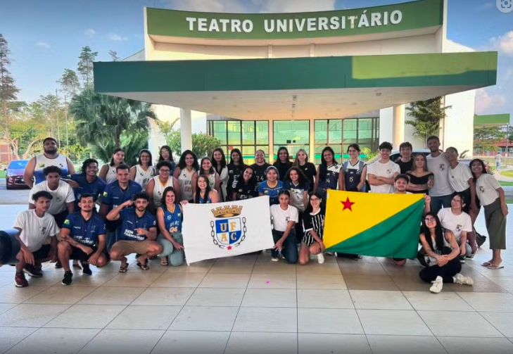 Estudantes do Acre disputam sete modalidades nos Jogos Universitários Brasileiros, em Brasília