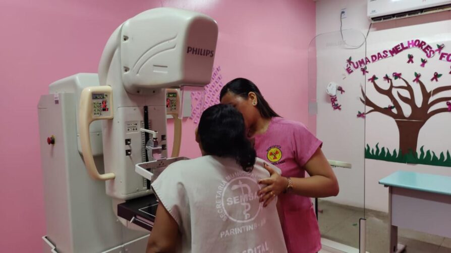 Parintins abre campanha Outubro Rosa contra câncer de mama e colo do útero