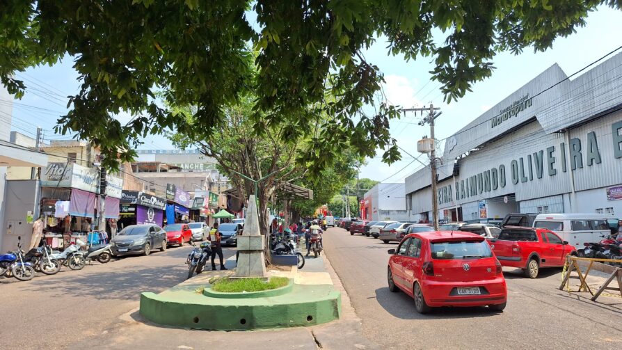 Feira do Centro de Manacapuru: referência em diversidade de produtos para a população