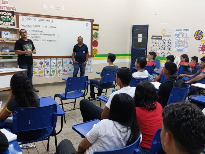 Conheça a trajetória do professor Kléber da Costa Andrade, em Manaquiri