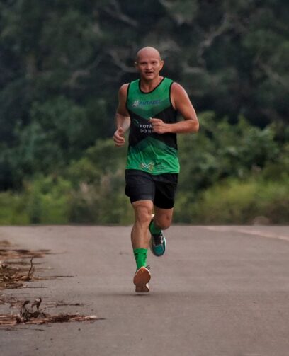 Conheça a trajetória do atleta Caio Cruz, criador do Autazes Runners