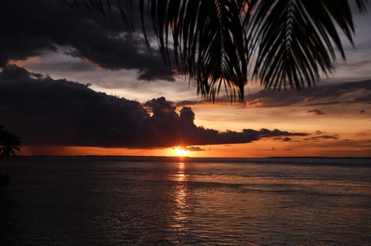 Fim de semana em Parintins; veja três lugares para tirar fotos do pôr do sol