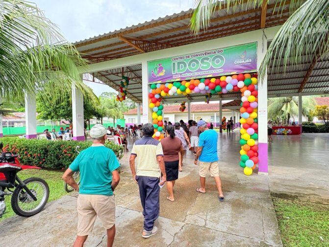 Centro de Convivência do Idoso oferece aulas de zumba em Codajás