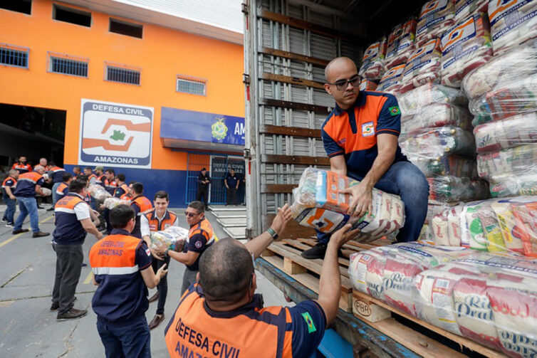Cheia no Amazonas: 20 municípios estão em situação de emergência