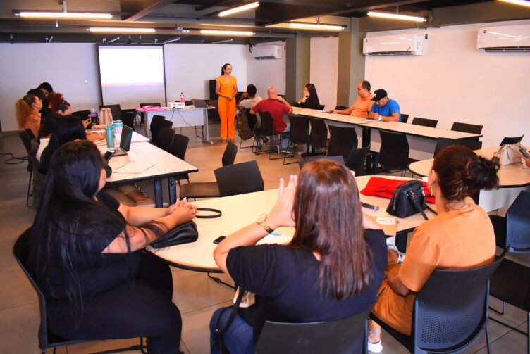 Capacitação para artistas e agentes culturais está com inscrições abertas em Manaus; saiba mais