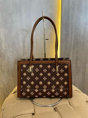 Li-Koka: loja virtual de bolsas femininas conquista clientes em Manacapuru