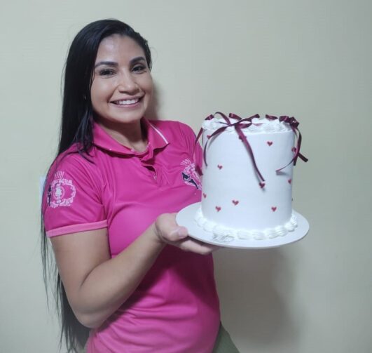Doces com amor: conheça a Leal Cakes, confeitaria localizada em Itacoatiara