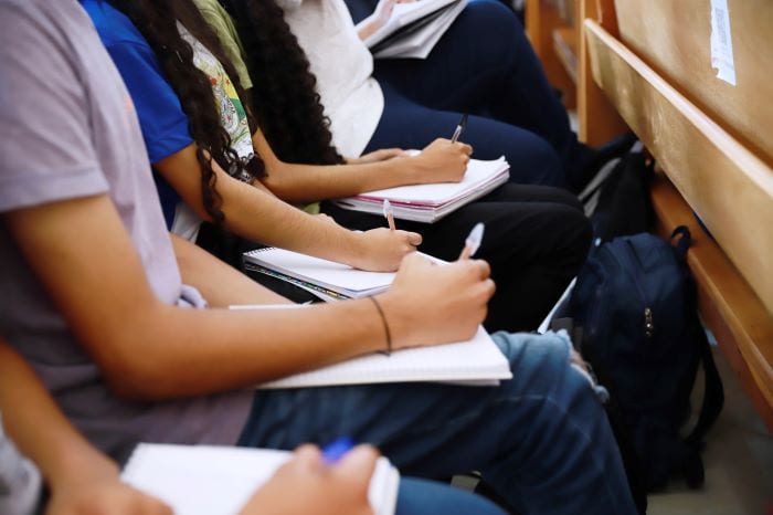 Inscrições para o Enem iniciam na segunda-feira (26/05); 20 mil estudantes acreanos devem fazer as provas