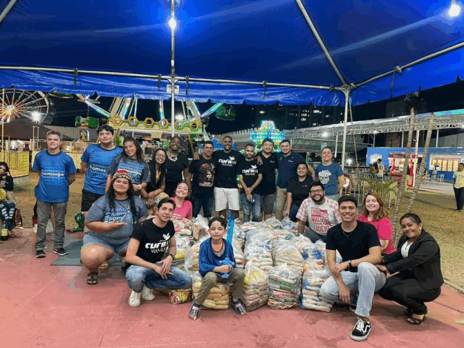 Ação solidária garante diversão gratuita no Mirage Park, no bairro Parque Dez
