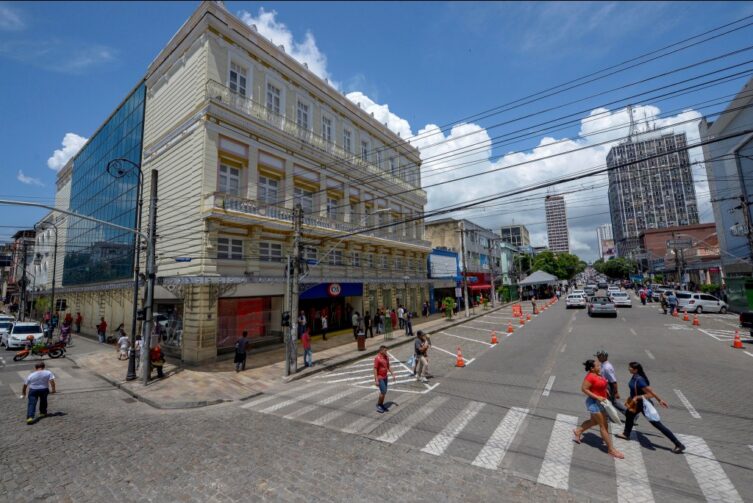 Avenida Eduardo Ribeiro será interditada para celebração de Corpus Christi, em Manaus