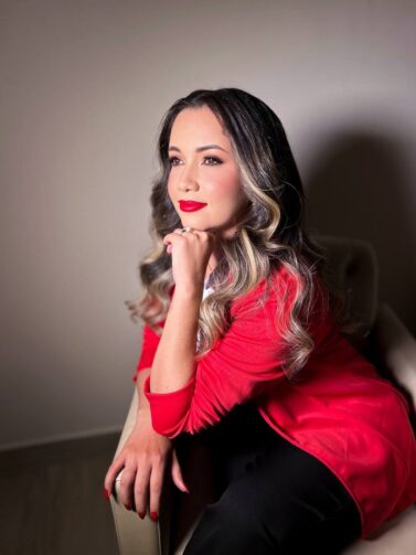 De manicure a empresária: conheça a trajetória de Izabel Maller na beleza em Ji-Paraná