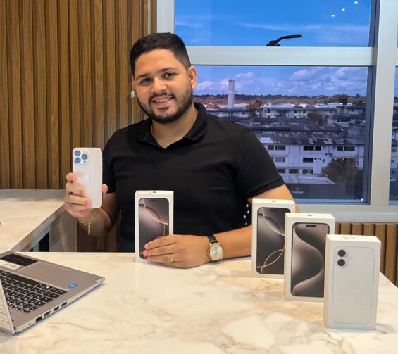 Mateus Vinícius empreende no mundo da tecnologia, em Iranduba