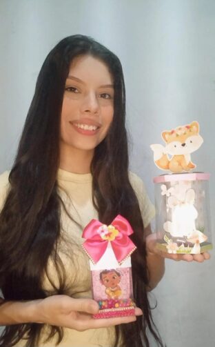 Como Neide Bittencourt transformou a saudade em empreendimento, em Iranduba