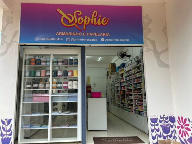 Artesanato e papelaria no mesmo espaço: a trajetória da loja Sophie Armarinho em Figueiredo