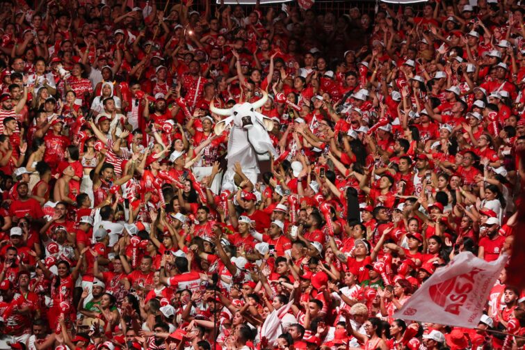 Boi Garantido é campeão do 58º Festival Folclórico de Parintins