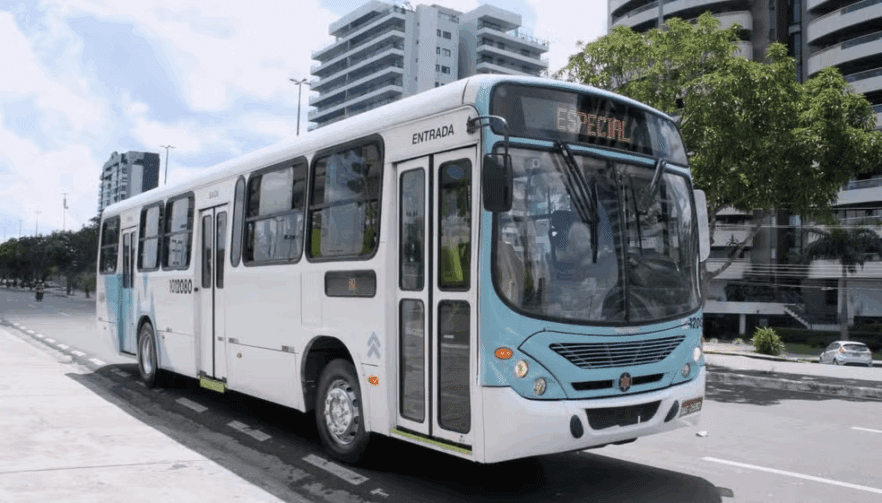 Manaus ganha nova linha de ônibus para ligar Zona Leste ao Centro
