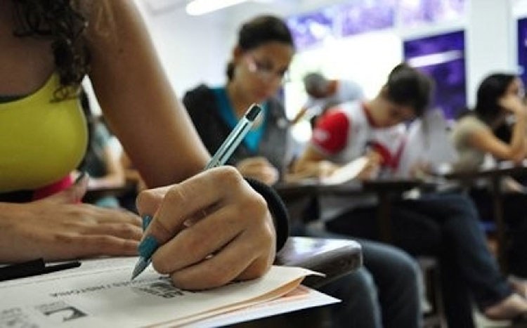 Curso 'Eu e a Escrita' do Ifam revoluciona preparação para o Enem em Presidente Figueiredo