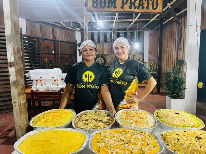 Cozinha que transforma: a história de Edinelza Jacob e o restaurante Bom Prato em Manaquiri