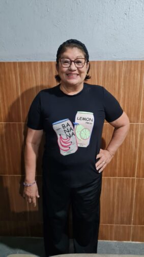 Maria Luzimar é dona do Brechó da Luz, em Itacoatiara