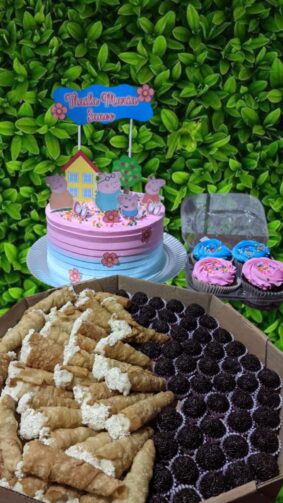 Marly Bolos oferece kits festa personalizados em Autazes