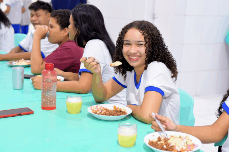 Sancionada lei que regulamenta escolas em tempo Integral em Roraima