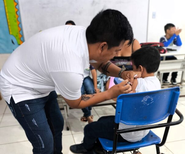 Vacinação contra HPV é intensificada no Amazonas com ações educativas e aplicação em escolas