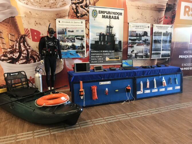 ‘Selva Exposição Militar’ reúne equipamentos e veículos blindados em shopping no Santa Etelvina