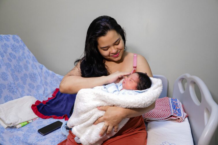 Agosto Dourado: Saúde de Manaus alerta para mitos sobre o aleitamento materno