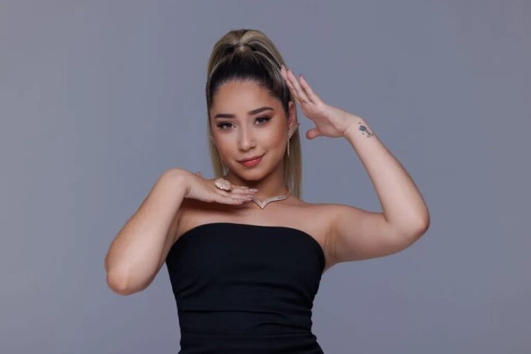 Cantora Marília Tavares é confirmada como atração no Festival da Farinha 2025