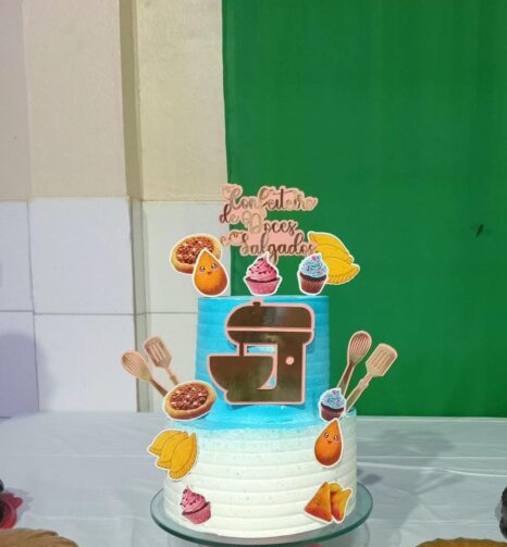 Curso de Confeiteiro de Doces e Salgados forma nova turma em Autazes