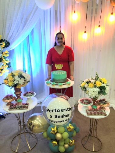 Rosana Silva transforma paixão pela confeitaria em negócio no município de Manaquiri