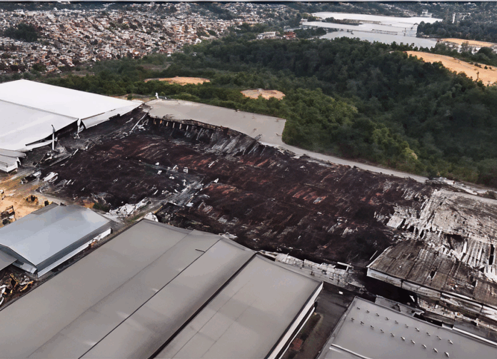 Maior incêndio da história de Manaus é controlado após mais de 40 horas de combate