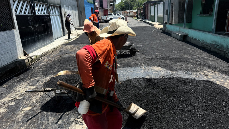Asfalto novo transforma realidade da comunidade Monte Sião, no Jorge Teixeira