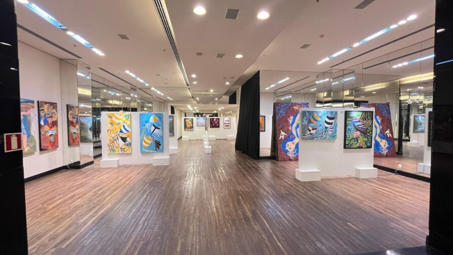 Exposição 'Arte da Amazônia para o Mundo' estreia nesta terça-feira, 16 de setembro, na Ponta Negra