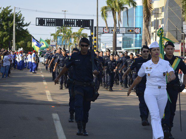 Feriado de 7 de Setembro traz desfile e honra à bandeira em Ariquemes