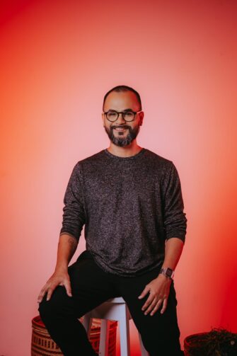 Coreógrafo leva a dança do Boi-Bumbá de Parintins para a São Paulo Escola de Dança