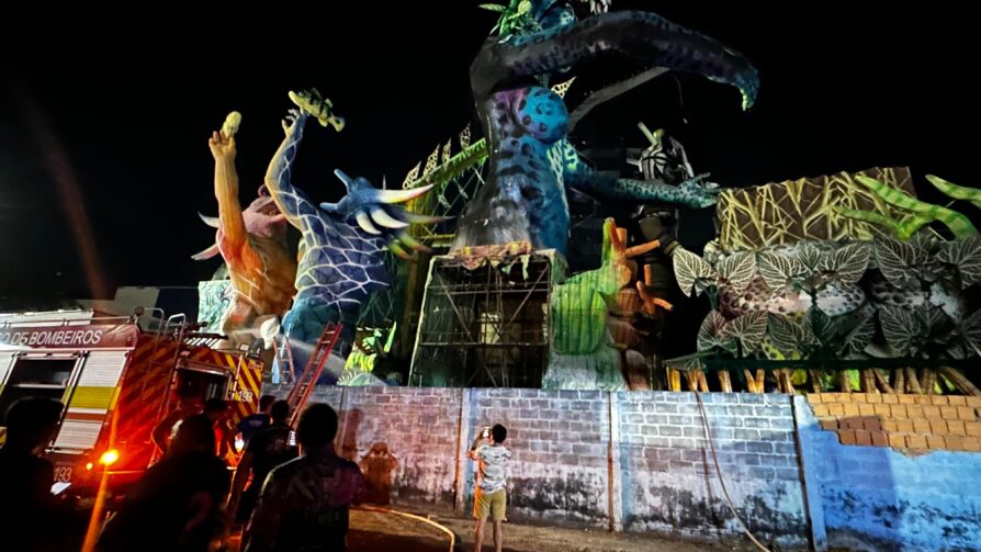 Princípio de incêndio no Galpão do Boi Caprichoso é rapidamente controlado