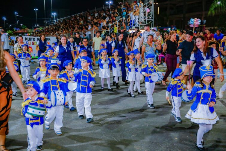 Cruzeiro do Sul comemora os 121 anos do município com desfile cívico-militar