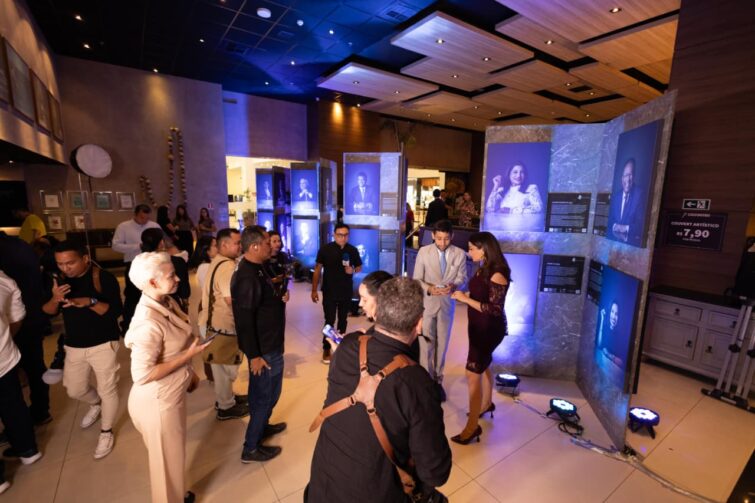 Exposição 'Notáveis da Justiça' vai até 15 de setembro, na Ponta Negra