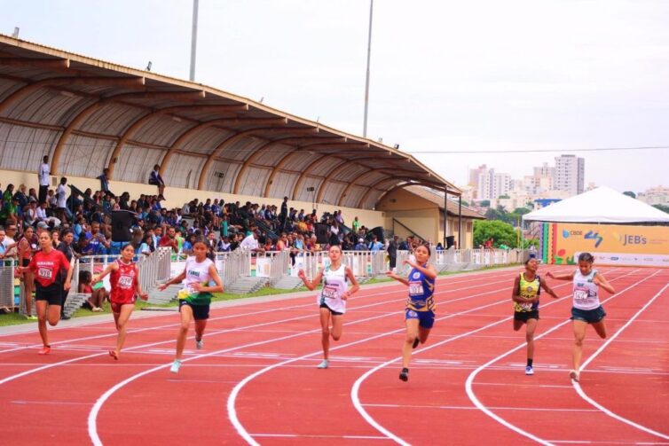 Delegação amazonense conquista 25 medalhas nos Jogos Escolares Brasileiros 2025 e avança para fase final das competições